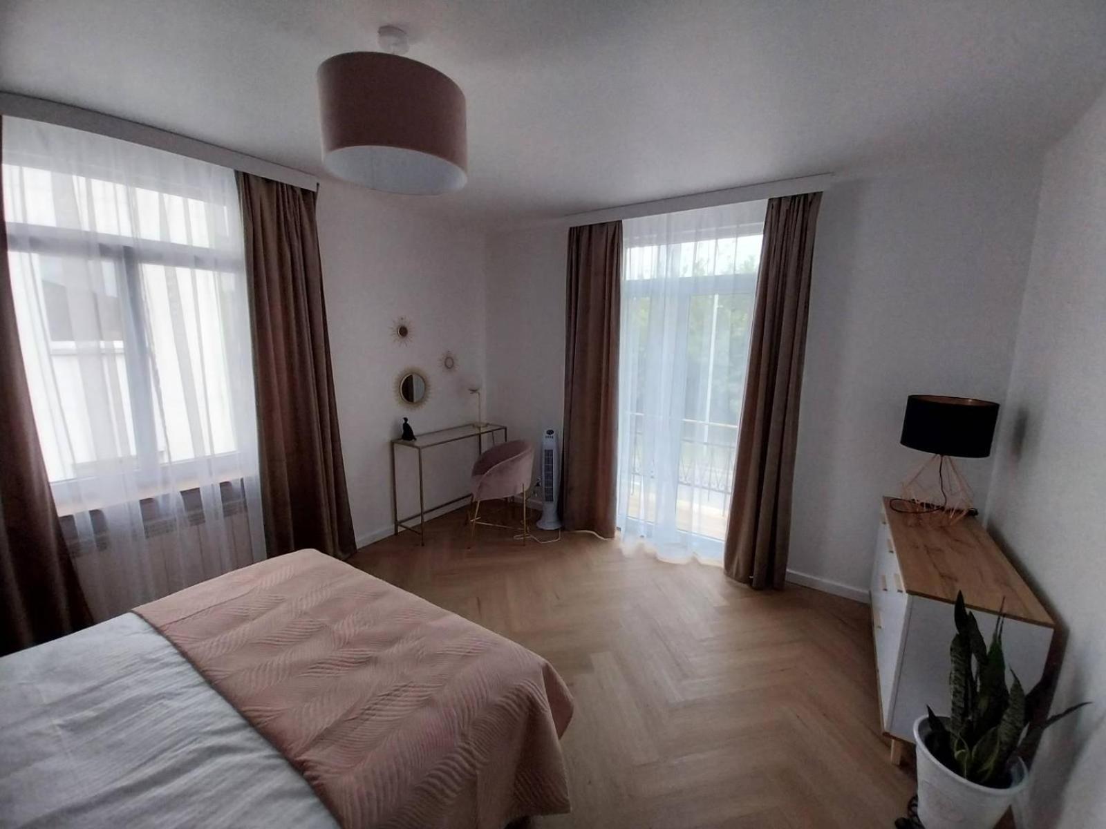 Brama Lwowska Apartamenty - Wiecej Na Www,Bramalwowska,Pl Zamość Exterior photo