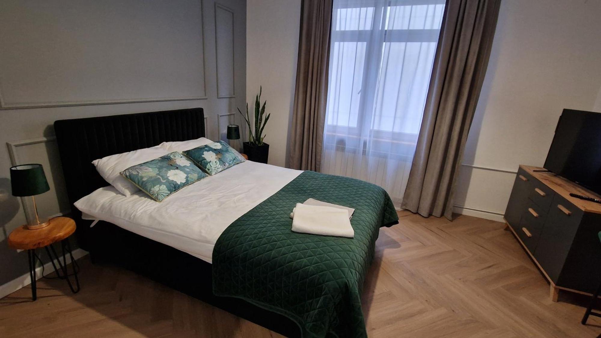 Brama Lwowska Apartamenty - Wiecej Na Www,Bramalwowska,Pl Zamość Exterior photo
