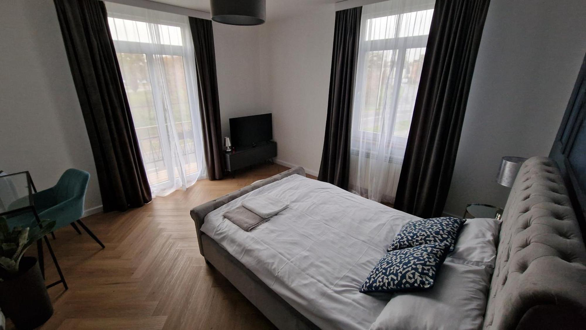 Brama Lwowska Apartamenty - Wiecej Na Www,Bramalwowska,Pl Zamość Exterior photo