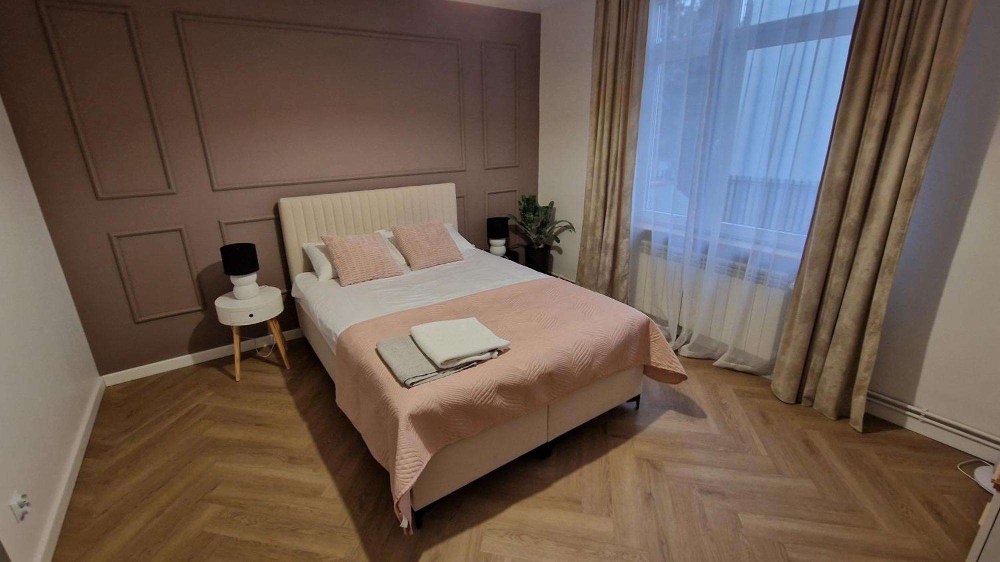 Brama Lwowska Apartamenty - Wiecej Na Www,Bramalwowska,Pl Zamość Exterior photo